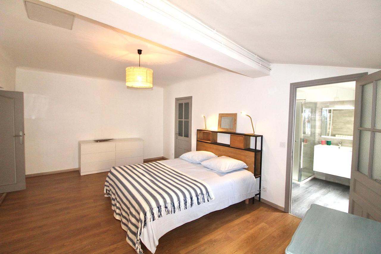 Grand Appartement Avec Vue Sur Quai Сет Екстериор снимка